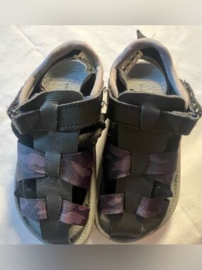 Kids Open-Toe Athletic Sandals Brown Size 7